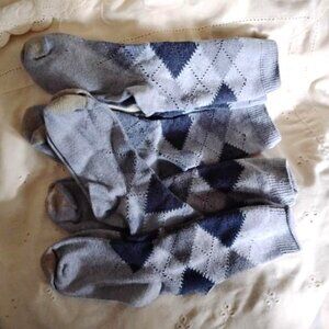 5 pair of woman's argyle crew socks in light & dark gray ~ new & used